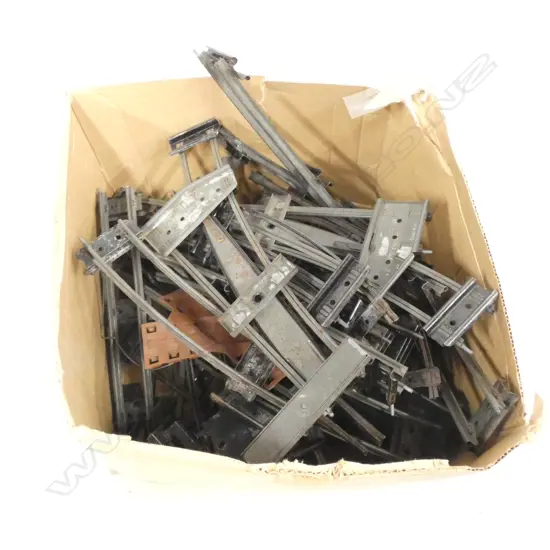 BOX LOT TRAIN TRACKS